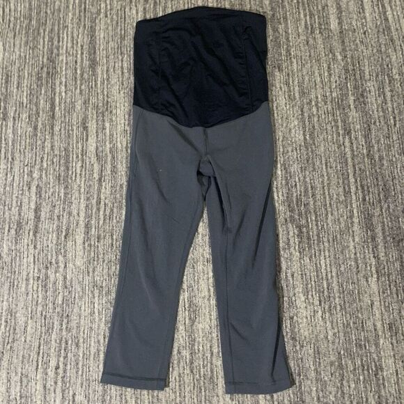 Ingrid & Isabel Womens Size Small Maternity Capris Gray‎ Full Panel Activewear - Picture 1 of 6